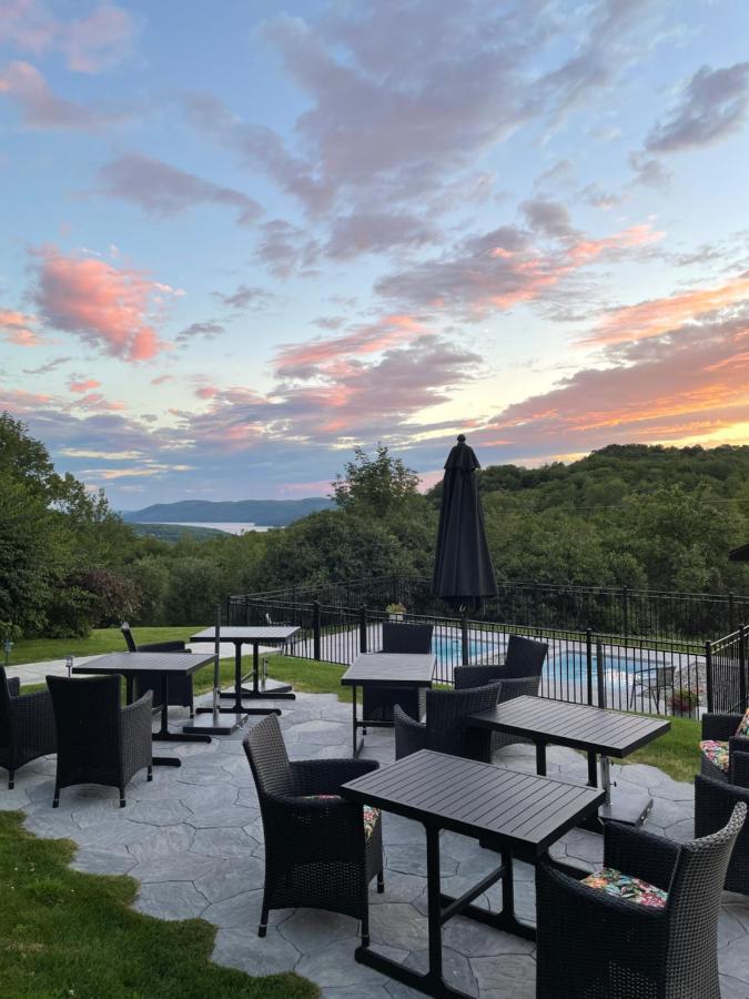 Auberge Le Tricorne 北哈特利 外观 照片